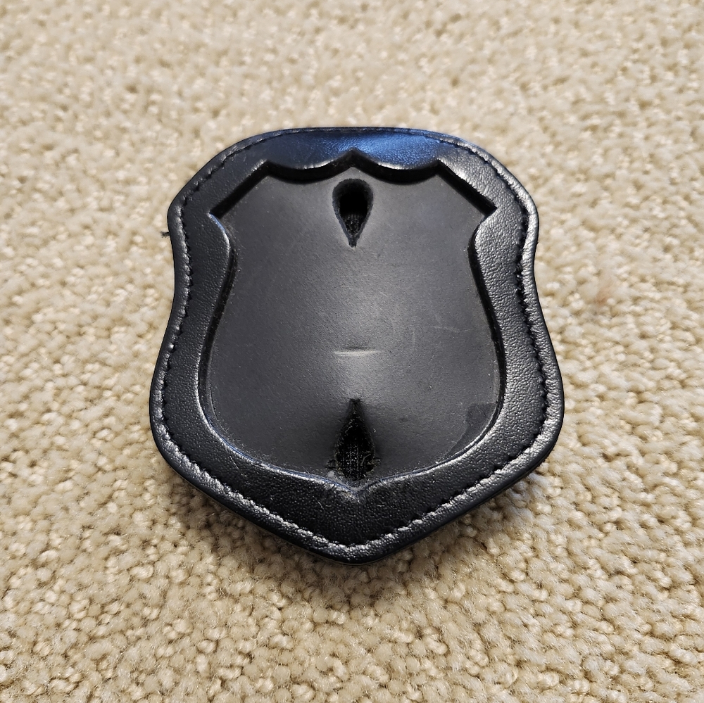 NWOT Perfect Fit Badge Holder